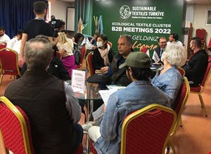 EKOLOJİK TEKSTİLLER UR-GE PROJESİNDE YER ALAN FİRMALAR  YABANCI ALICILARLA BİR ARAYA GELDİ